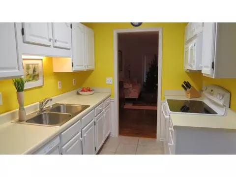 800 Barclay Na Abingdon Va 24210, Abingdon, VA 24210 photo 3