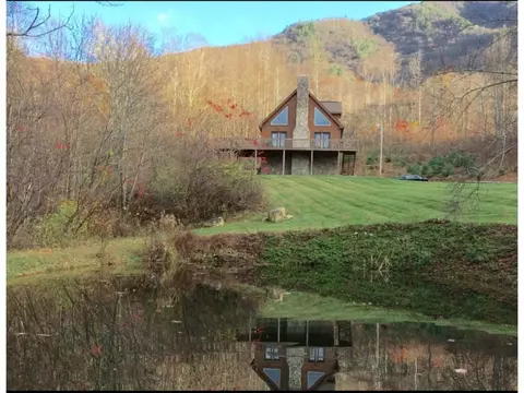 305 Price Road Erwin Tn 37650, Erwin, TN 37650 photo 2