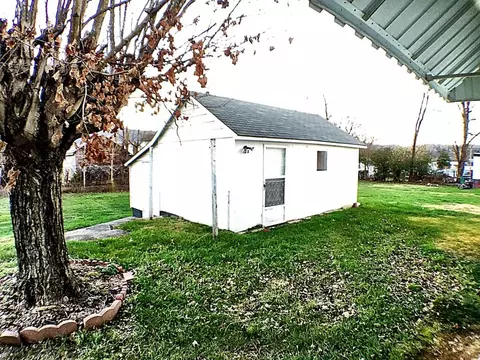 125 Sycamore Street Erwin Tn 37650, Erwin, TN 37650 photo 18