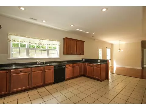 76 Springwinds Loop Johnson City Tn 37601, Johnson City, TN 37601 photo 14