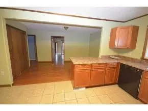 345 Mountain View Street Erwin Tn 37650, Erwin, TN 37650 photo 5
