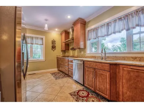 335 Arnold Road Bristol Tn 37620, Bristol, TN 37620 photo 4