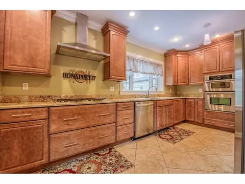 335 Arnold Road Bristol Tn 37620, Bristol, TN 37620 photo 2