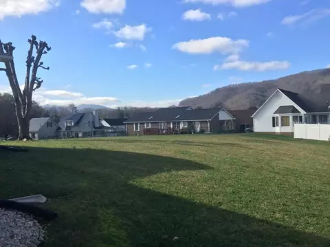 309 Simmons Avenue Erwin Tn 37650, Erwin, TN 37650 photo 4