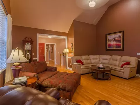 3 Cathedral Court Johnson City Tn 37601, Johnson City, TN 37601 photo 8