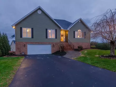 3 Cathedral Court Johnson City Tn 37601, Johnson City, TN 37601 photo 1