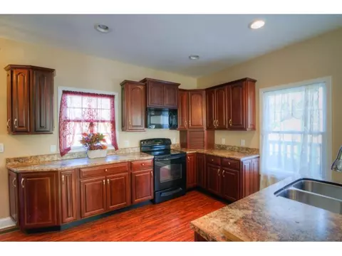 18540 Beech Grove Glade Spring Va 24340, Glade Spring, VA 24340 photo 7