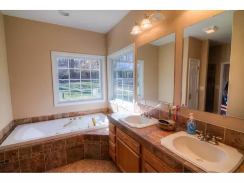 18540 Beech Grove Glade Spring Va 24340, Glade Spring, VA 24340 photo 9