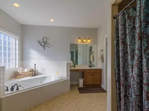 6 Maple Point Jonesborough Tn 37659, Jonesborough, TN 37659 photo 18
