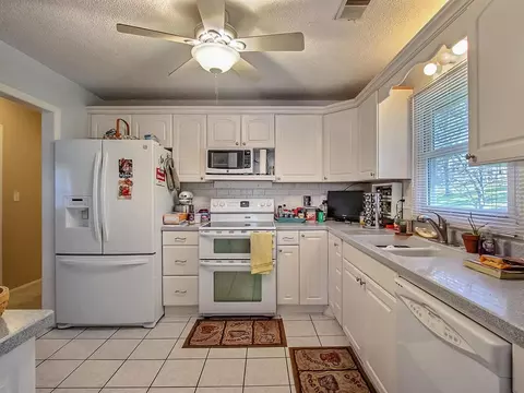 7 Okeechobee Drive Johnson City Tn 37604, Johnson City, TN 37604 photo 9