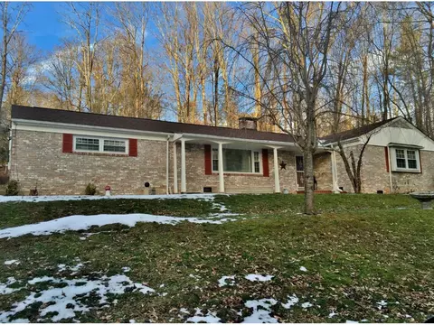 615 Valley Avenue Erwin Tn 37650, Erwin, TN 37650 photo 2