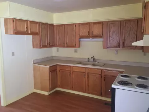 314 Albemarle Avenue Erwin Tn 37650, Erwin, TN 37650 photo 3