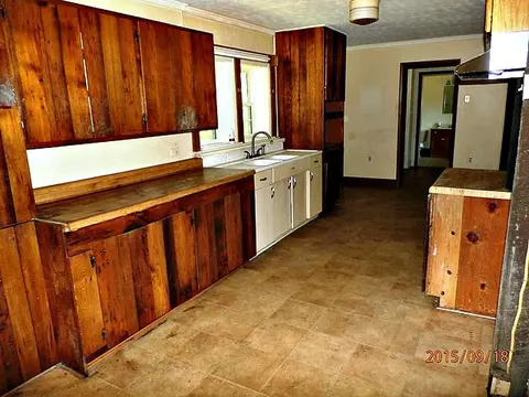 246 Falls Road Hampton Tn 37658, Hampton, TN 37658 photo 13
