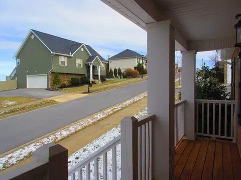 185 Azalea Ridge Johnson City Tn 37601, Johnson City, TN 37601 photo 4