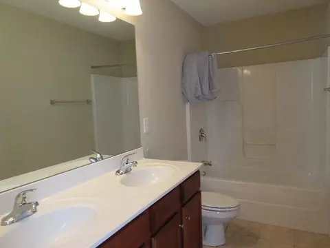 185 Azalea Ridge Johnson City Tn 37601, Johnson City, TN 37601 photo 16