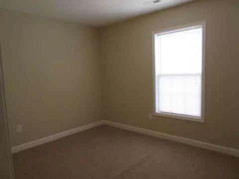 185 Azalea Ridge Johnson City Tn 37601, Johnson City, TN 37601 photo 19