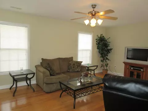 185 Azalea Ridge Johnson City Tn 37601, Johnson City, TN 37601 photo 6