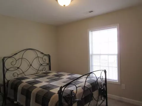 185 Azalea Ridge Johnson City Tn 37601, Johnson City, TN 37601 photo 18