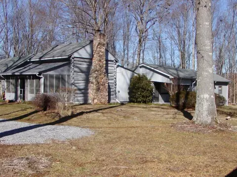 146 Barwick Road Limestone Tn 37681, Limestone, TN 37681 photo 2