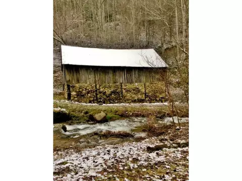 534 Tumbling Creek Road Erwin Tn 37650, Erwin, TN 37650 photo 30