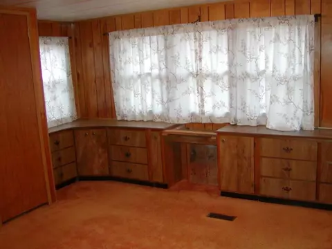 140 Barwick Road Limestone Tn 37681, Limestone, TN 37681 photo 11