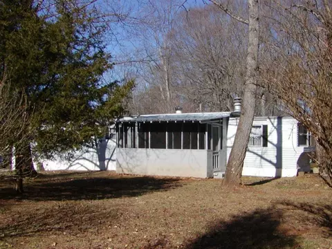 140 Barwick Road Limestone Tn 37681, Limestone, TN 37681 photo 2