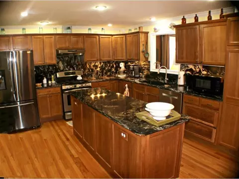 85 High Street Greeneville Tn 37745, Greeneville, TN 37745 photo 4