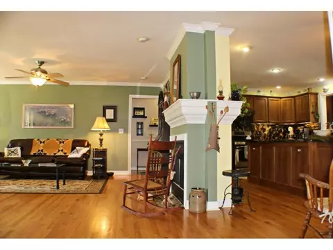 85 High Street Greeneville Tn 37745, Greeneville, TN 37745 photo 3