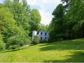 145 Cherokee Lane Hampton Tn 37658, Hampton, TN 37658 photo 8