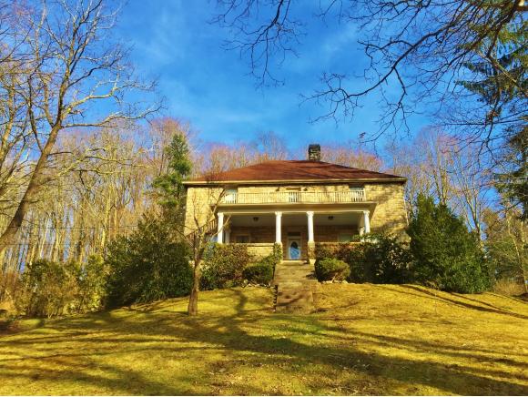 404 Hix Ave, Wise, VA 24293 photo 1