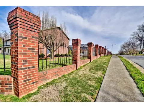 1101 E 8th Avenue 1 Johnson City Tn 37601, Johnson City, TN 37601 photo 4