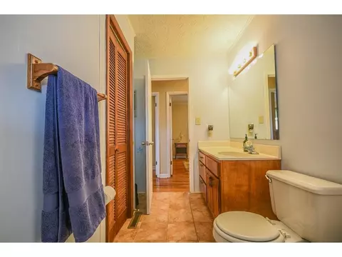 906 E Mountain View Johnson City Tn 37601, Johnson City, TN 37601 photo 21