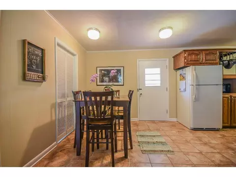 906 E Mountain View Johnson City Tn 37601, Johnson City, TN 37601 photo 6