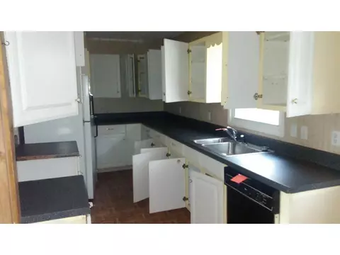 202 Mountain View Circle Hampton Tn 37658, Hampton, TN 37658 photo 4