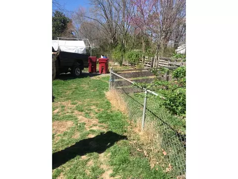 2219 E Fairview Avenue Johnson City Tn 37601, Johnson City, TN 37601 photo 3