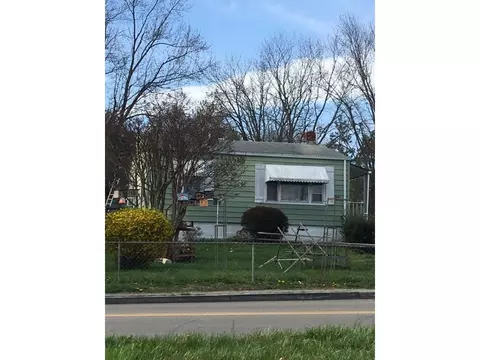 2219 E Fairview Avenue Johnson City Tn 37601, Johnson City, TN 37601 photo 1