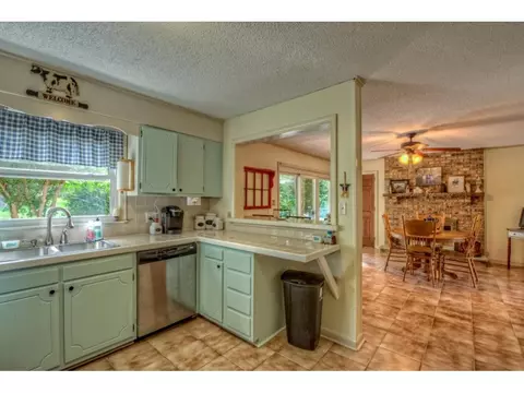 7308 Pin Oak Circle Bristol Va 24202, Bristol, VA 24202 photo 10