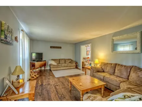 7308 Pin Oak Circle Bristol Va 24202, Bristol, VA 24202 photo 2