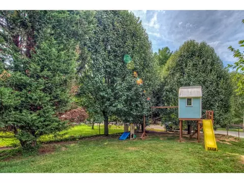 7308 Pin Oak Circle Bristol Va 24202, Bristol, VA 24202 photo 21