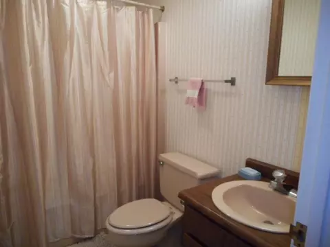 909 Millercrest Drive Johnson City Tn 37604, Johnson City, TN 37604 photo 25