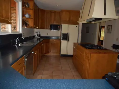 909 Millercrest Drive Johnson City Tn 37604, Johnson City, TN 37604 photo 7