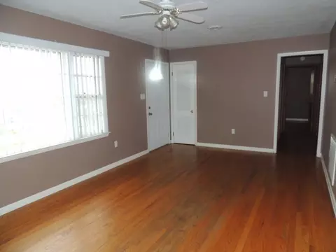 319 Mesa Drive Glade Spring Va 24340, Glade Spring, VA 24340 photo 5