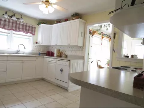 22393 Apache Lane Bristol Va 24202, Bristol, VA 24202 photo 3