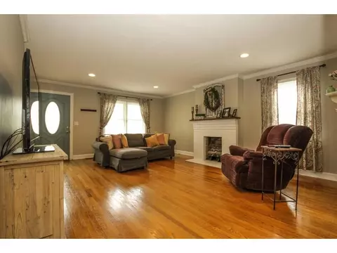 127 Highland Johnson City Tn 37601, Johnson City, TN 37601 photo 11