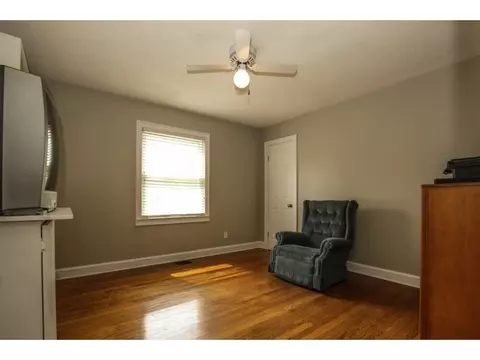 127 Highland Johnson City Tn 37601, Johnson City, TN 37601 photo 20