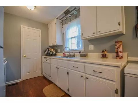 103 Downy Place Bristol Va 24201, Bristol, VA 24201 photo 10