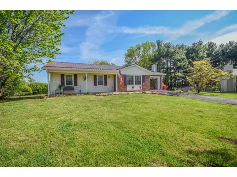 103 Downy Place Bristol Va 24201, Bristol, VA 24201 photo 1