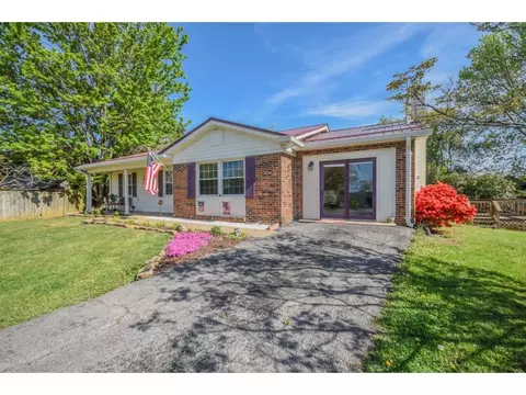 103 Downy Place Bristol Va 24201, Bristol, VA 24201 photo 3