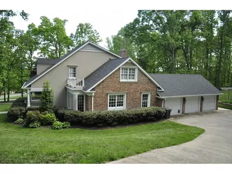 311 Grapevine Trail Greeneville Tn 37745, Greeneville, TN 37745 photo 3