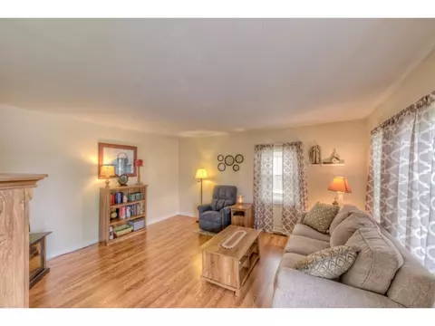 2000 Windsor Avenue Bristol Tn 37620, Bristol, TN 37620 photo 2